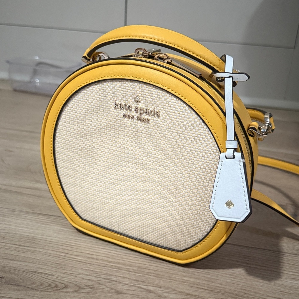Kate Spade traveler canteen crossbody bag